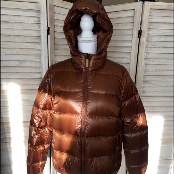 women's raven rocks hoody